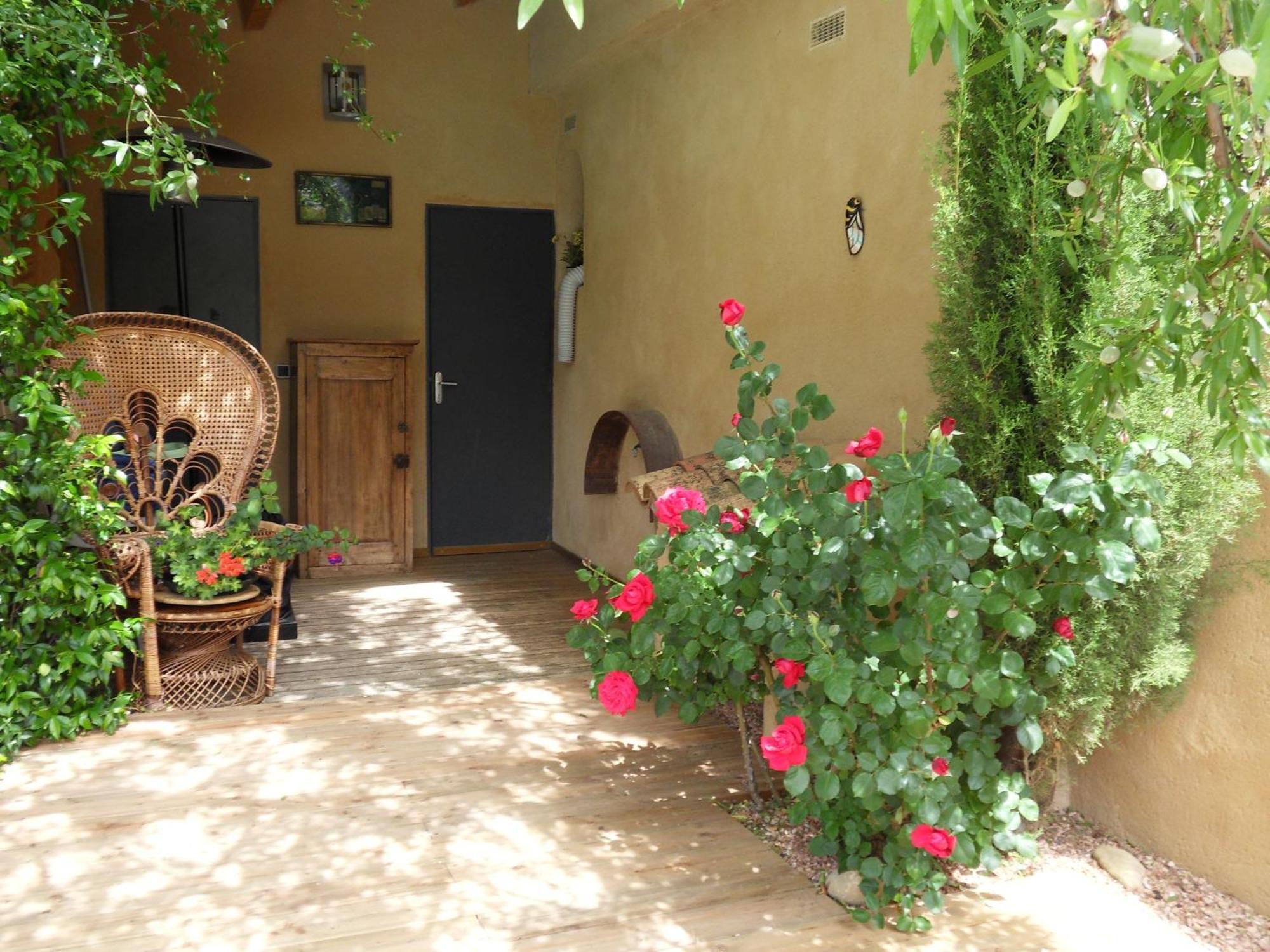 Le Jardin D'Ivana Chambres D'Hotes B&B Avec Piscine Chauffee Оппед Екстер'єр фото