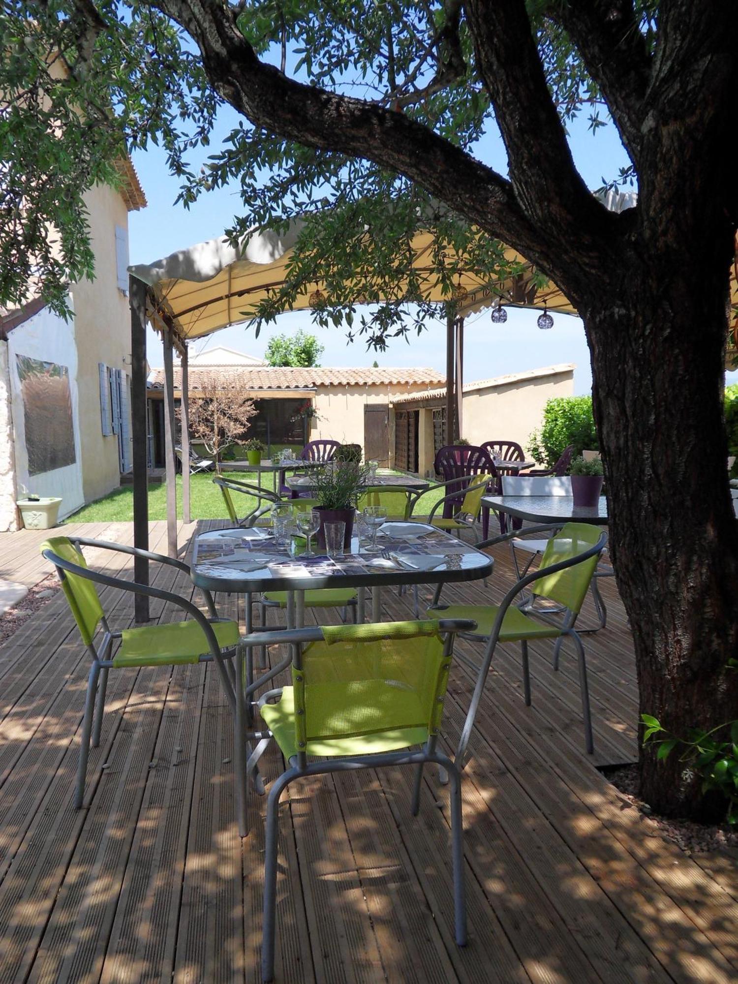 Le Jardin D'Ivana Chambres D'Hotes B&B Avec Piscine Chauffee Оппед Екстер'єр фото