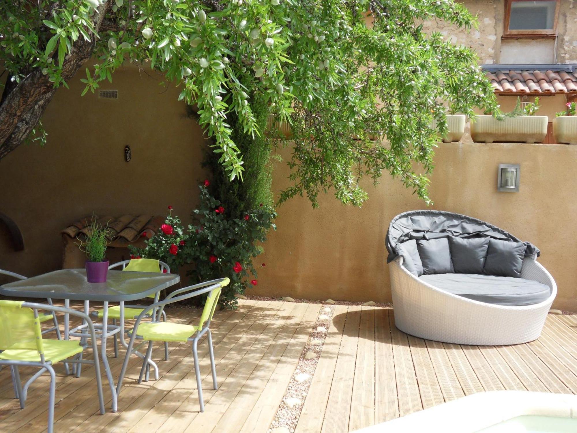 Le Jardin D'Ivana Chambres D'Hotes B&B Avec Piscine Chauffee Оппед Екстер'єр фото